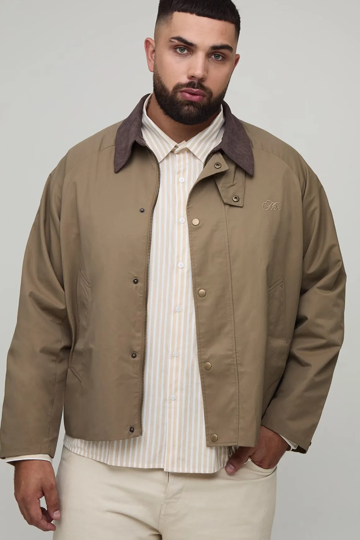 Veste d'ouvrier brodée à col à cordon Plus