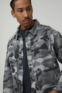 Veste en denim camouflage à coupe régulière avec panneau de charpentier amovible