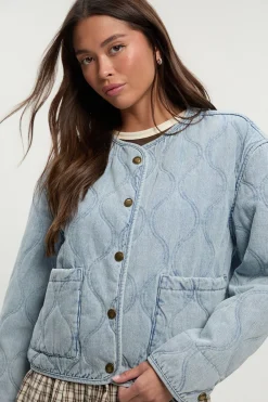 boohoo Veste en denim matelassée<Femme Denim|Looks Preppy