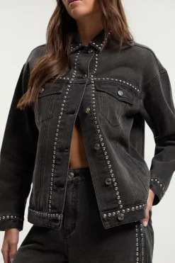 Veste en denim oversize cloutée