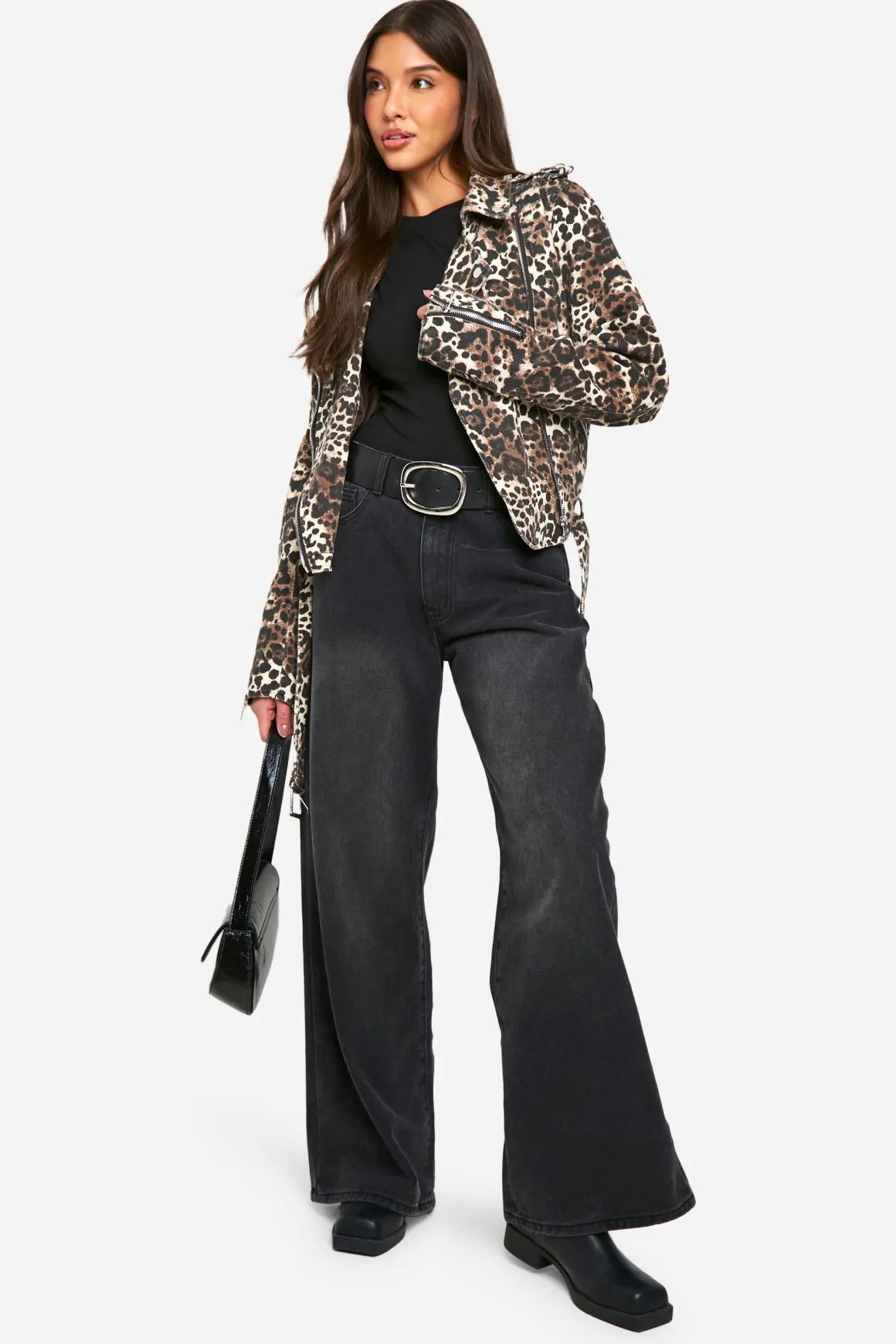 Veste en jean biker à motif léopard