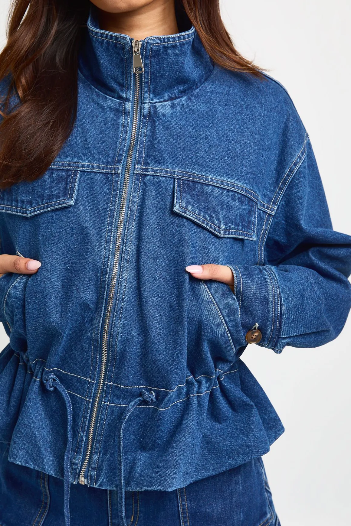 Veste En Jean À Col Montant Avec Détail Taille Cintrée