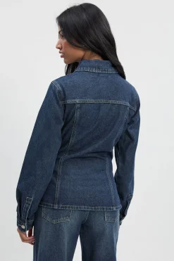 Veste en jean à taille cintrée avec détail de couture