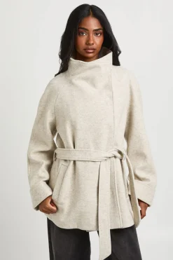 Veste En Laine Ceinturée À Col Cheminée