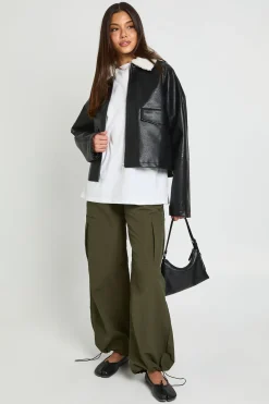 Veste En Synthétique Avec Col En Synthétique