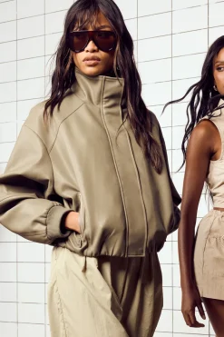 boohoo Veste En Synthétique Col Montant Avec Poches Zippées<Femme Vestes & Manteaux|Vestes En Similicuir
