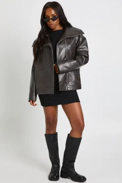 Veste en synthétique à col surdimensionné