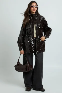 boohoo Veste En Synthétiquecuir À Détail De Poches Vernies<Femme Vestes & Manteaux|Vestes En Similicuir
