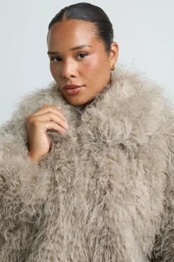 boohoo Veste En Synthétique Mongole Grande Taille<Femme Vestes & Manteaux