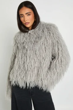 Veste En Synthétique À Poils Longs