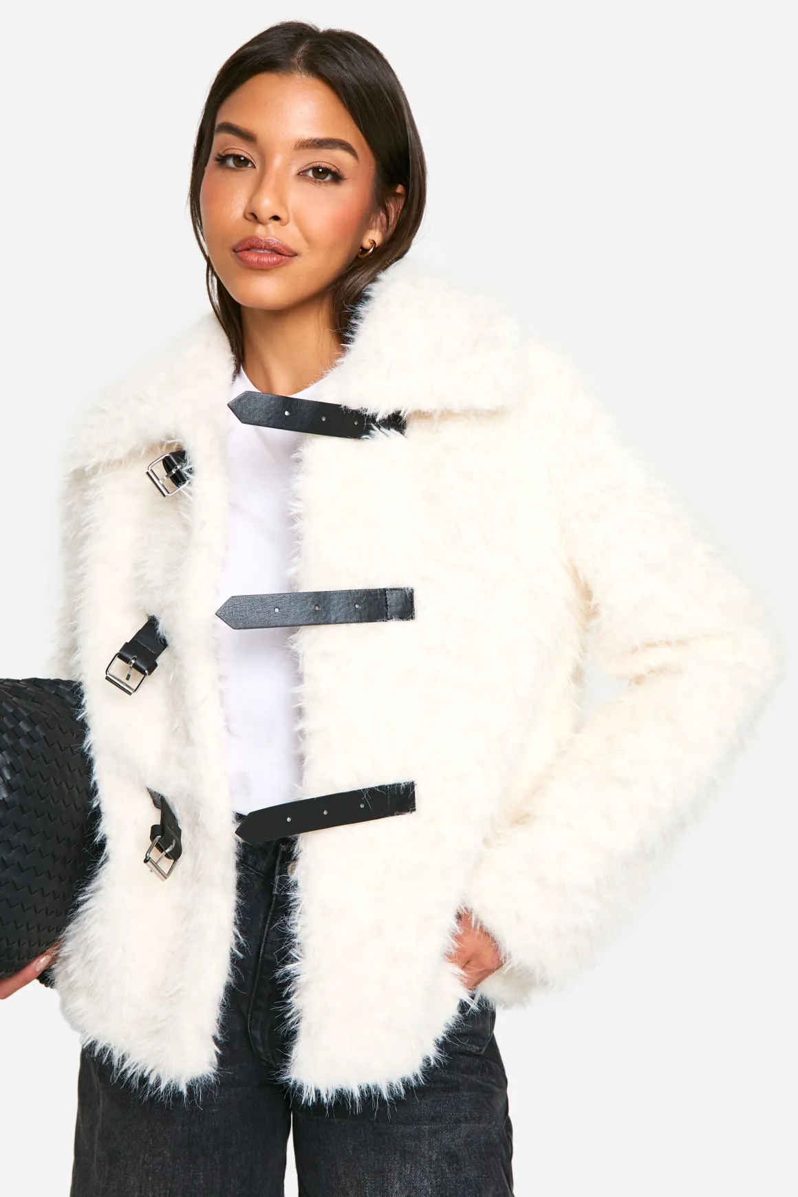 Veste en synthétique texturée avec détail boucle