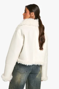 boohoo Veste en vinyle avec garniture en synthétique<Femme Manteaux Et Vestes D’Automne|Vestes & Manteaux