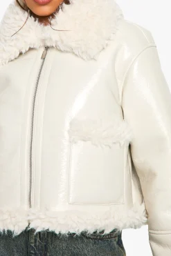 boohoo Veste en vinyle avec garniture en synthétique<Femme Manteaux Et Vestes D’Automne|Vestes & Manteaux