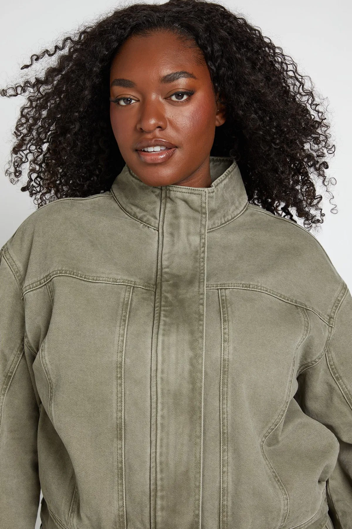 boohoo Veste Grande Taille Col Cheminée<Femme Denim|Vestes & Manteaux
