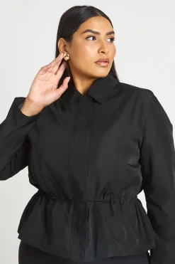 Veste Grande Taille En Nylon À Taille Cintrée