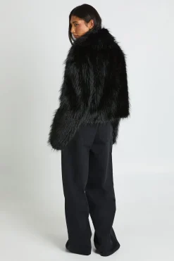 Veste Haute À Col En Synthétique