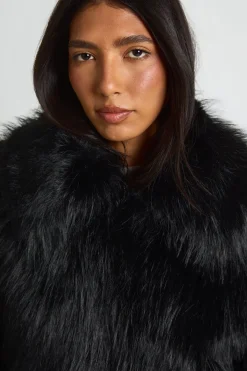 Veste Haute À Col En Synthétique
