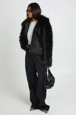 Veste Haute À Col En Synthétique