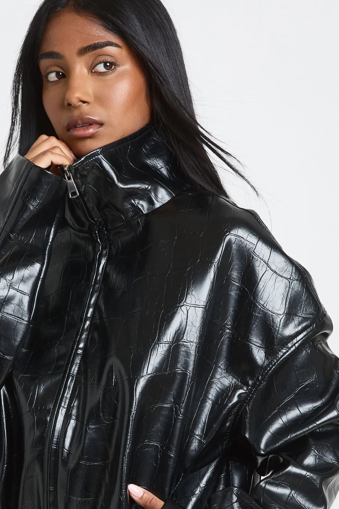 Veste Haute En Synthétique Verni À Col Montant