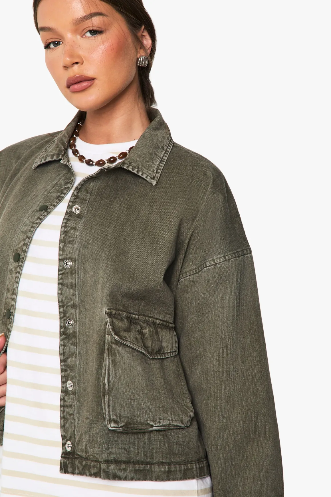 Veste lavée à détails boutons