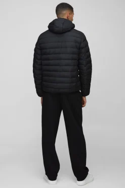 boohooMAN Veste matelassée à capuche Regular Fit zippée<Homme Vestes & Manteaux Grande Taille|Tout Afficher