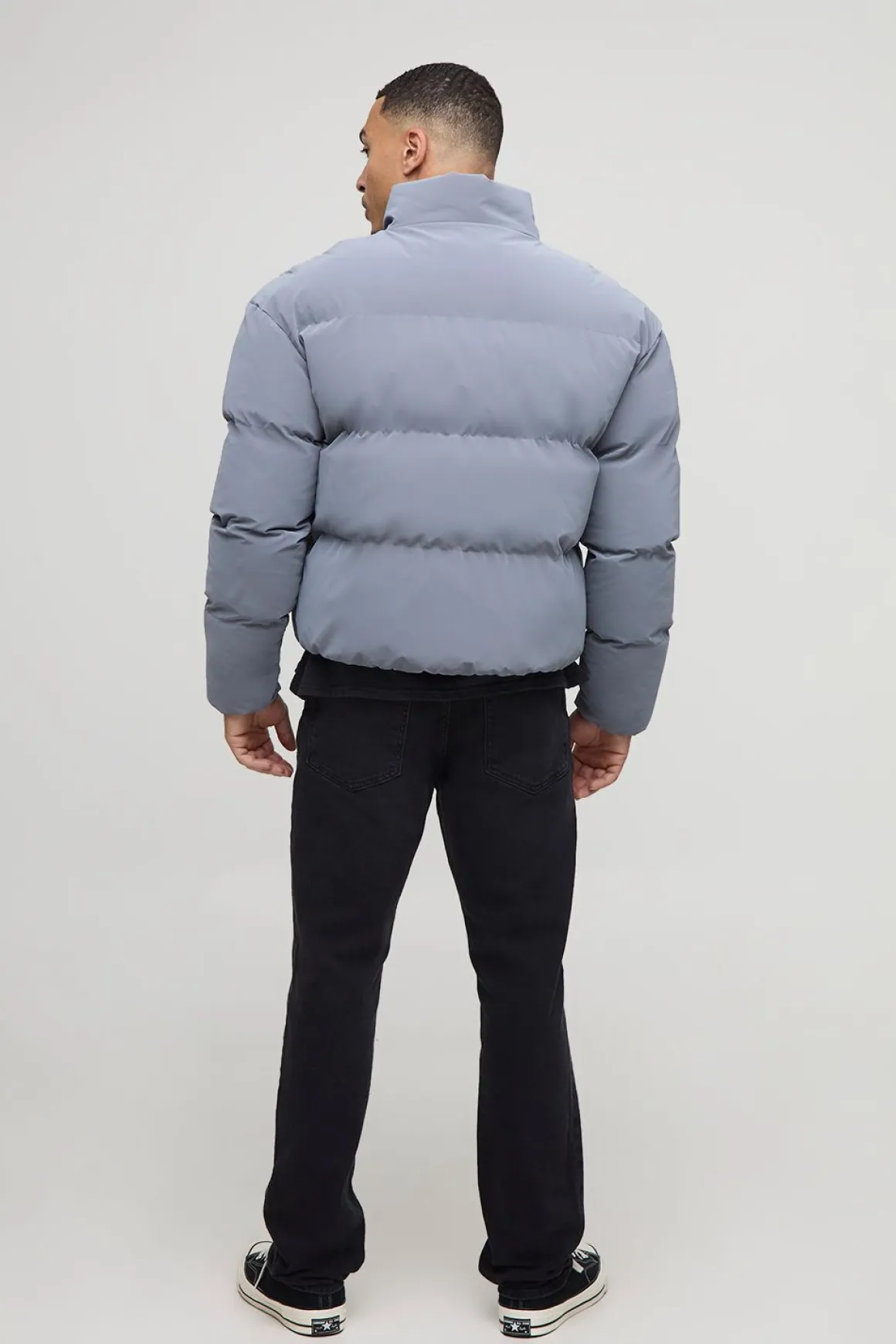 Veste matelassée à col entonnoir, coupe boxy, en synthétique caoutchoutée