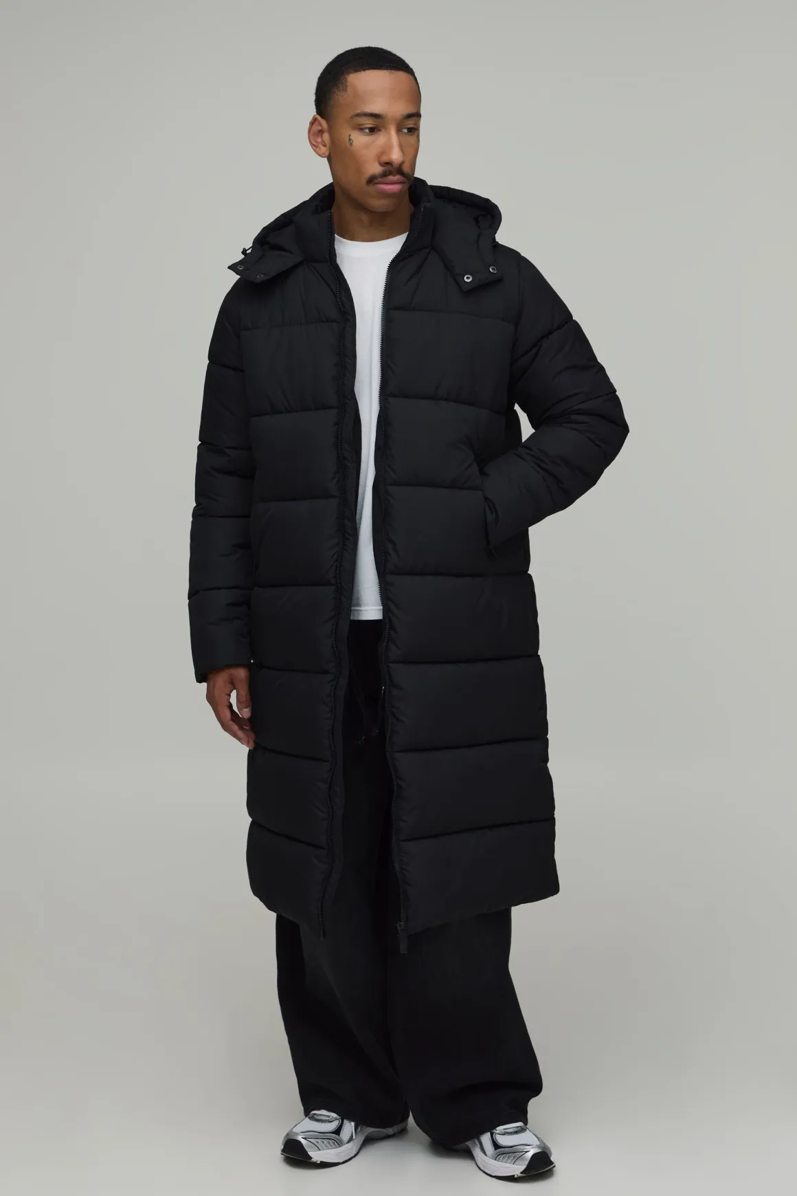 Veste Matelassée Longue À Casynthétiqueche Coupe Regular Finition Mate