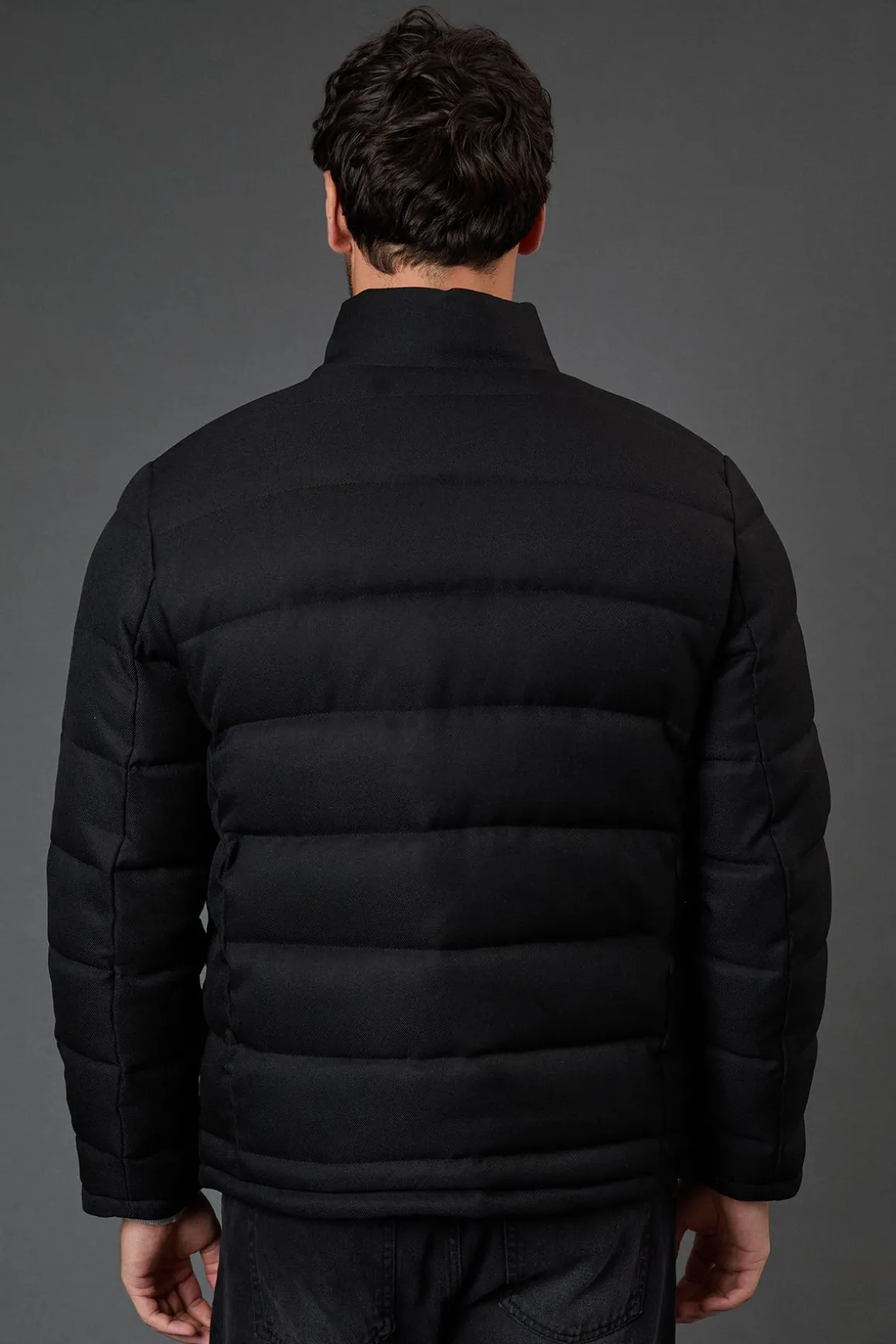 Veste Matelassée Noire Aspect Laine