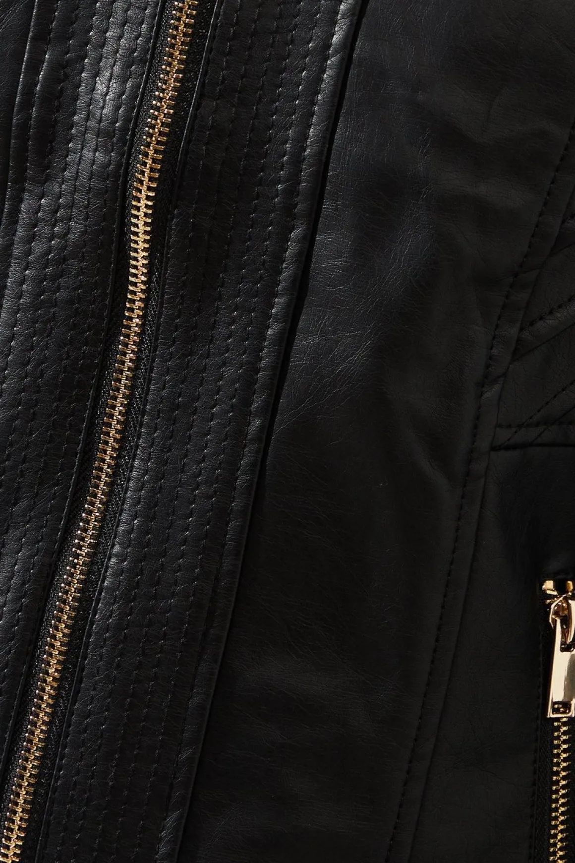 Veste Petite en synthétique Noir avec Détails de Coutures