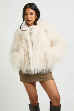 boohoo Veste Petite En Synthétique Shaggy<Femme Vestes & Manteaux