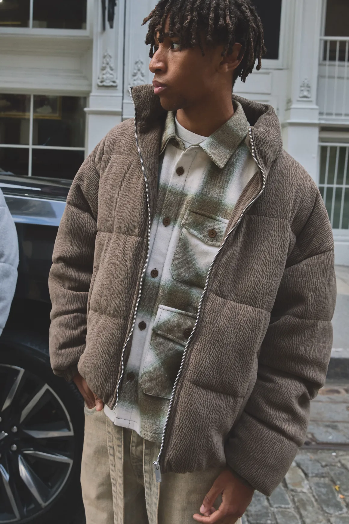 Veste puffer à col entonnoir, coupe régulière, à texture synthétique
