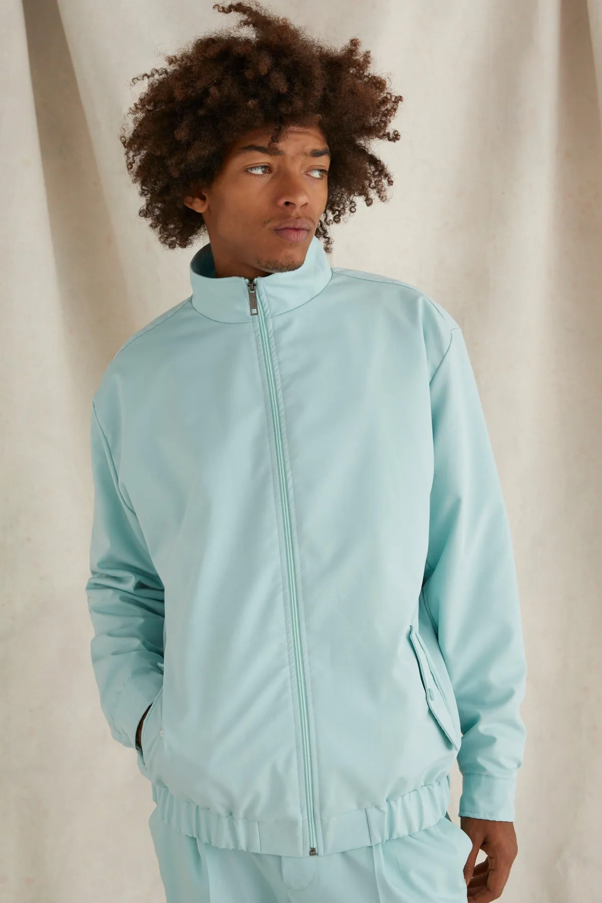 boohooMAN Veste surdimensionnée ajustée à col entonnoir<Homme Manteaux Et Vestes