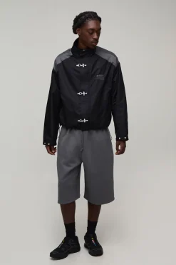 Veste Surdimensionnée Ample À Col Montant En Nylon Avec Fermoir Métallique