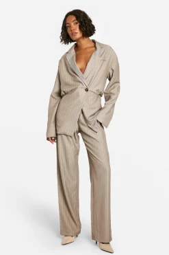 Veste tailleur pour grande taille à la taille cintrée
