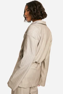 Veste tailleur pour grande taille à la taille cintrée