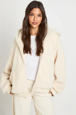 boohoo Veste Teddy à capuche zippée<Femme Vestes & Manteaux|Manteaux Teddy