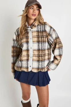 boohoo Veste Teddy Oversize à Carreaux<Femme Vestes & Manteaux|Manteaux Teddy
