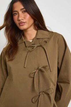 Veste Trench Avec Détail Nœud Papillon