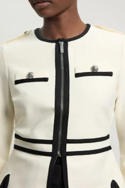 Veste Tricot Petite Taille Ajustée Bandage Style Militaire avec Passepoil Contrastant et Ourlet Fendu