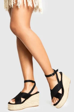 Wide Fit Crossover Wedge
