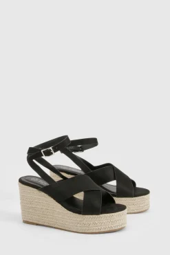 Wide Fit Crossover Wedge