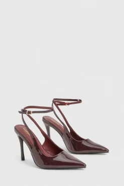 Wide Fit Cut Out Court Shoes