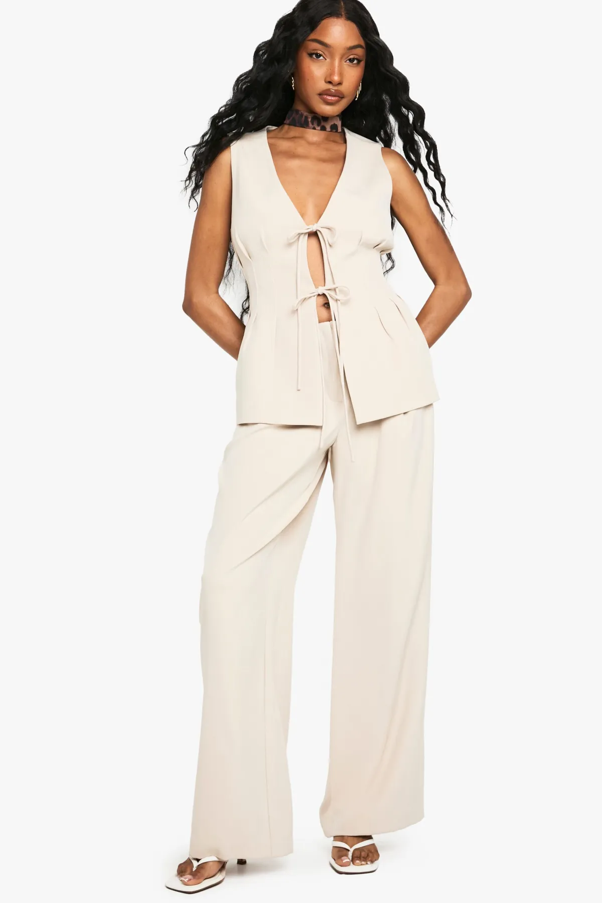 boohoo Woven Tie Front Pleated Waistcoat<Femme Tailleurs|Tops